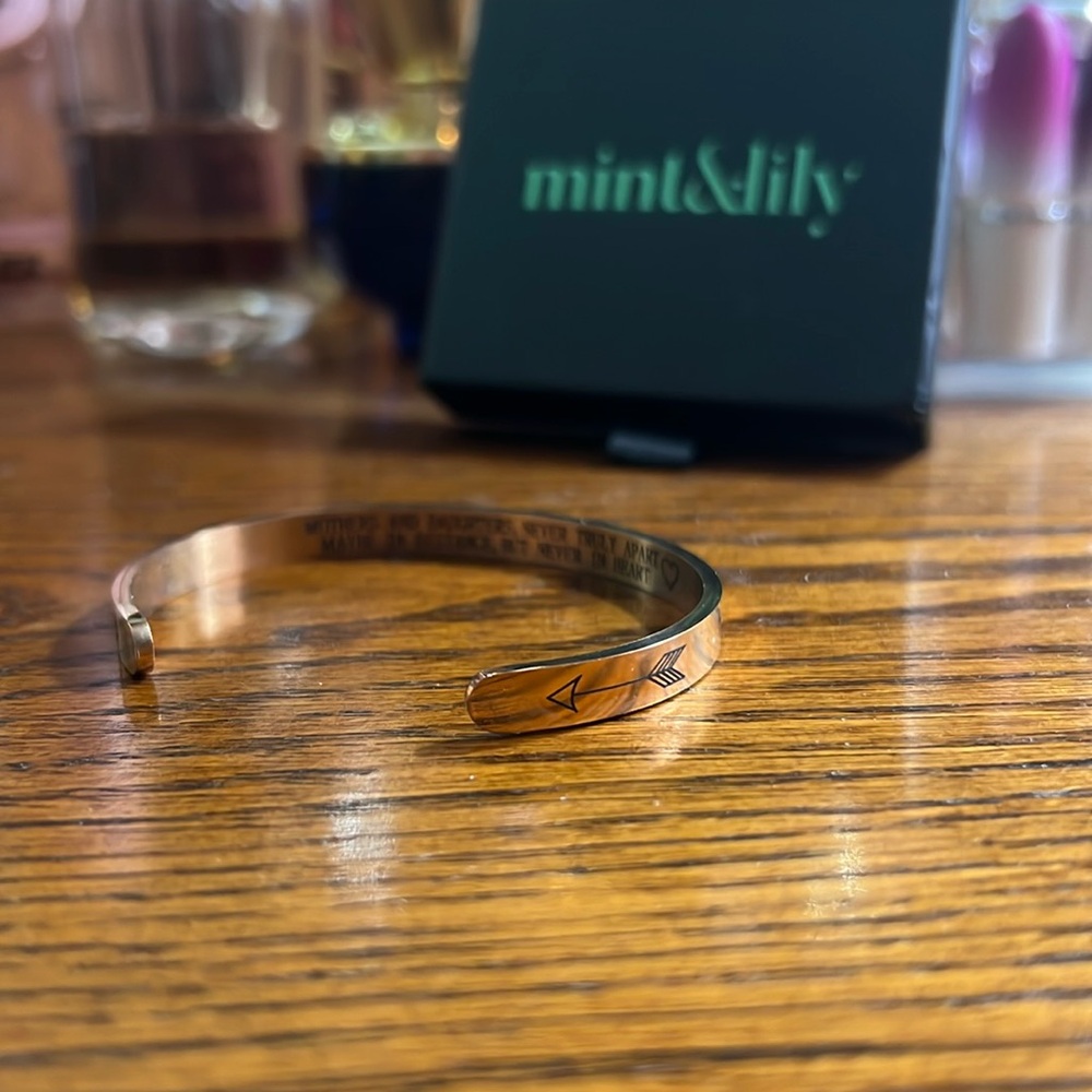 Rose gold Mint&Lily Mother and Daughter Never Truly Alone Cuff Bracelet